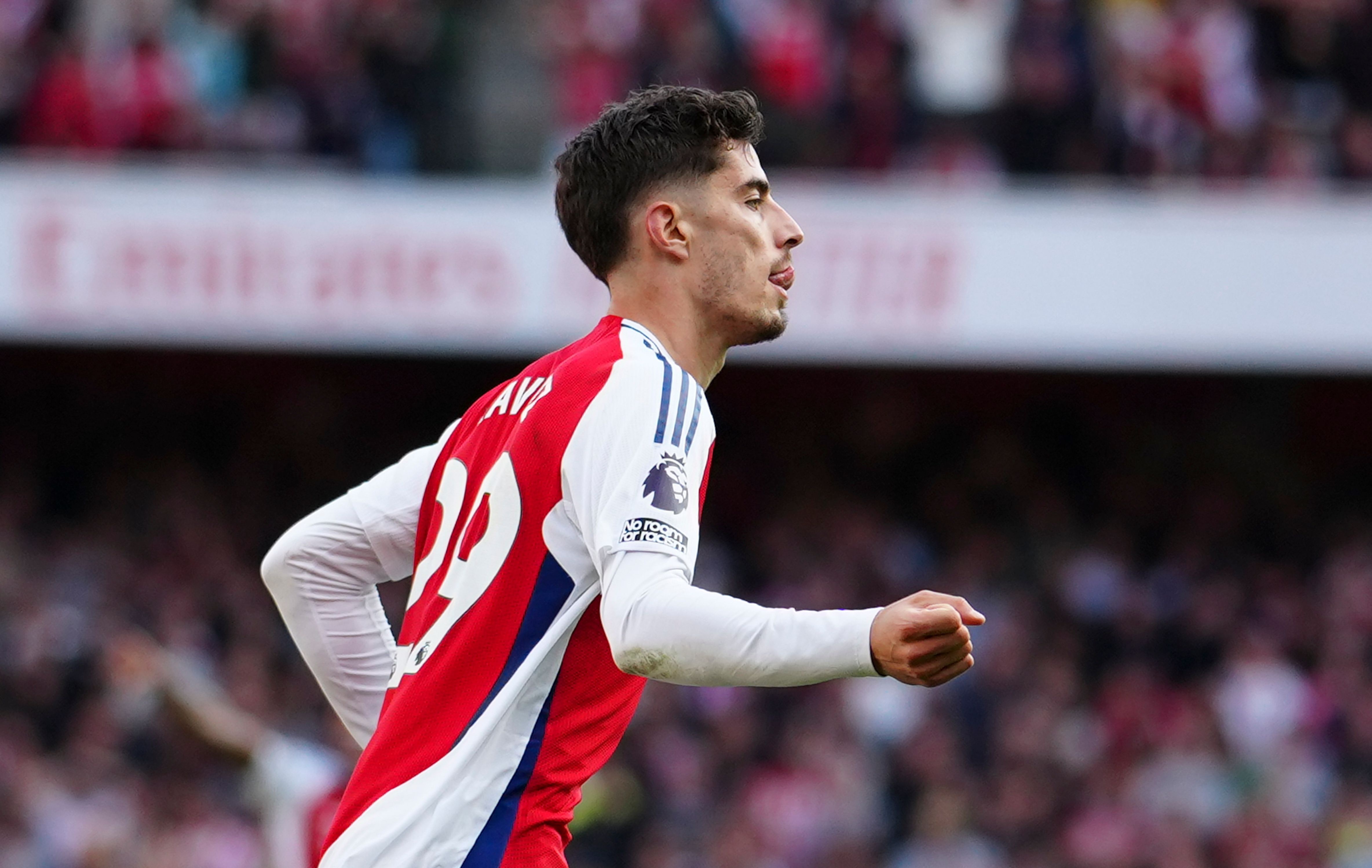 电竞-罗马诺：哈弗茨膝盖受伤&amp;几小时内评估伤情，阿森纳考虑引援