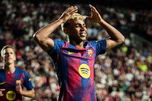 西媒：亚马尔渴望满状态出战巴黎，他将其视为证明自己的绝佳时机